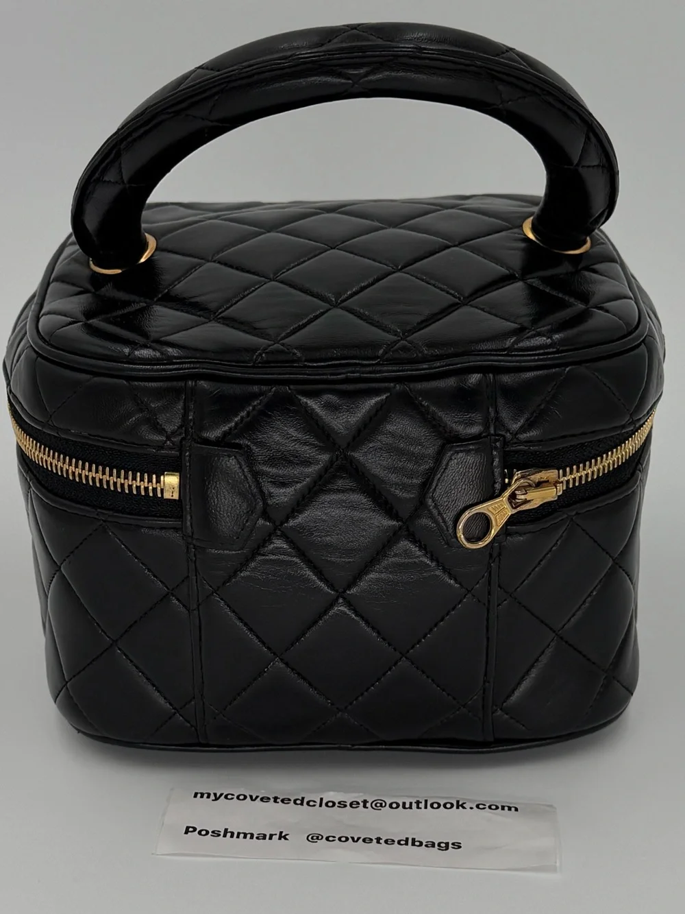 CHANEL Black Quilted Matelasse Vanity Bag w/Dust Bag and Entrupy COA - Picture 3 of 12